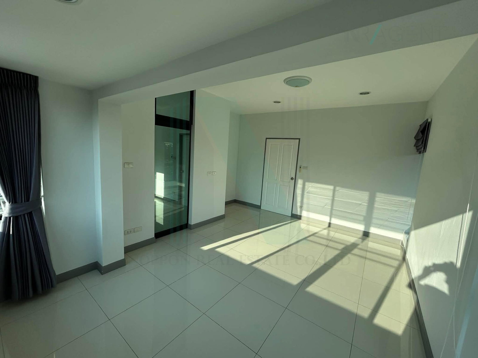 5-bed house for sale, 160 sqm, 61 sq wah, Baan Sri Suk Tha Kham-Rama 2