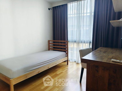 รูปภาพ 2-BR Condo at The Nest Ploenchit near BTS Phloen Chit (ID 3383857)