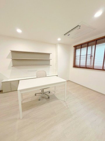 รูป จดทะเบียนบริษัทได้ ทาวน์โฮม 3ชั้น 3นอน กรุงเทพกรีฑา รร.วัดลาดบัวขาว 600 ม. เนอวานา พอร์ช 1.5 กม. 18 ตร.ว. 202 ตร.ม. เฟอร์ฯครบ แอร์ทุกห้อง - รูปที่ 6/8