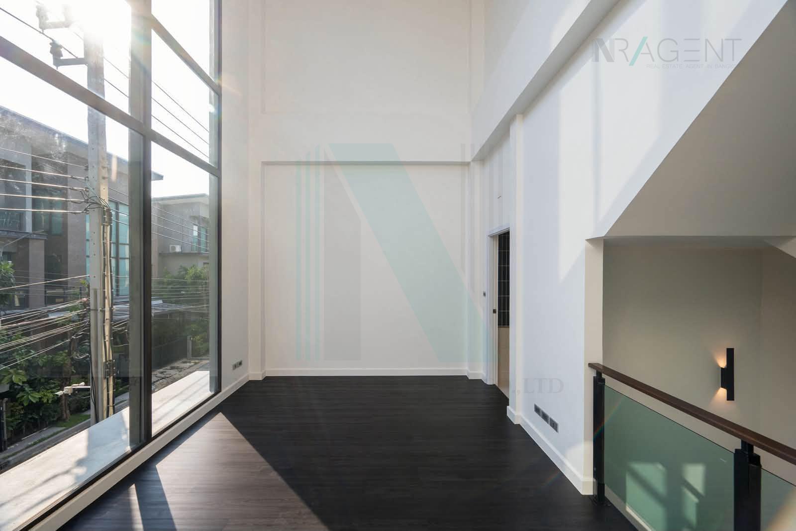 4-bed house for sale, 339 sqm, 53.1 sq wah, SOUL Ratchadapisek