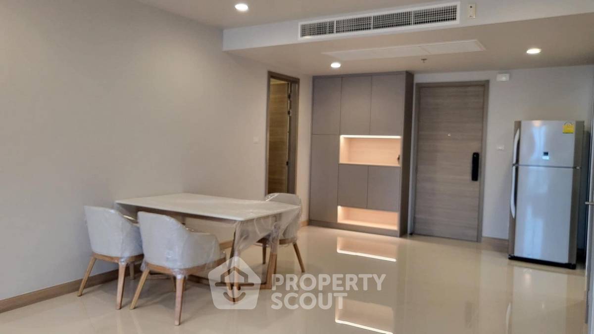 picture Spacious 2-BR 128 Sqm Condo At Supalai Riva Grande (ID 1985453) - 2/10
