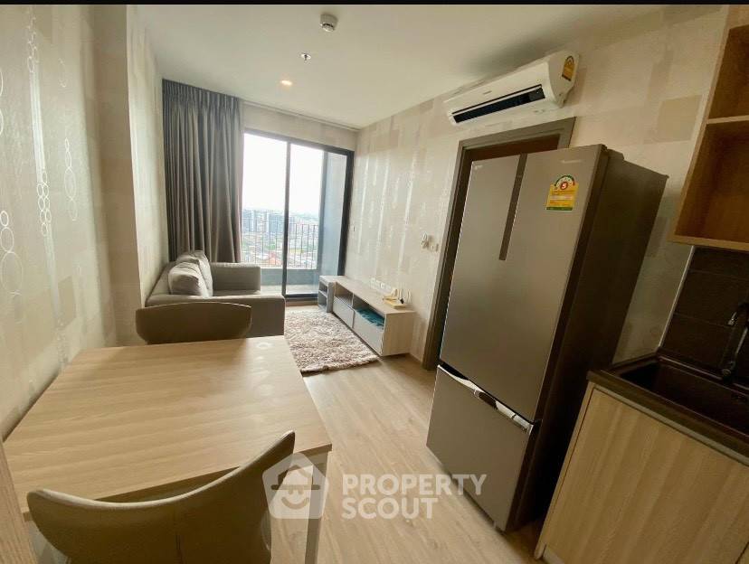 picture 33rd-Floor 1-BR Condo At Ideo O2 Near BTS Bang Na (ID 3387723) - 3/9