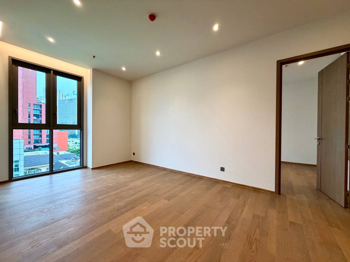 picture 2-BR Condo For Sale At Via Ari, 100m From BTS Ari (ID 3387461) - 25/28