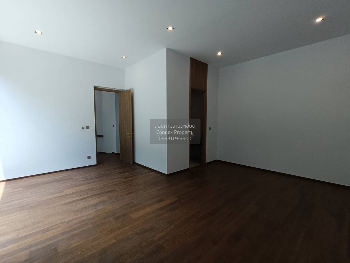 4-bed house for sale, 479 sqm, 63.8 sq wah, PENTON Ari - Sutthisarn