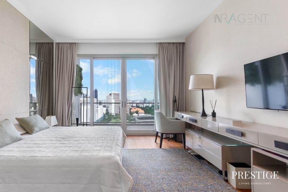 picture 🎉 For Sell Condo 185 RATCHADAMRI Building 1, Floor 20,2 bed room, Room size 143 sqm - 2/8