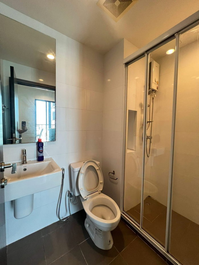 รูป ว่างพร้อมอยู่🥰 12,000 The base park east ใกล้ฮาบิโต๊ะ 📌 BTS อ่อนนุช contact Line:katk03 - รูปที่ 11/12
