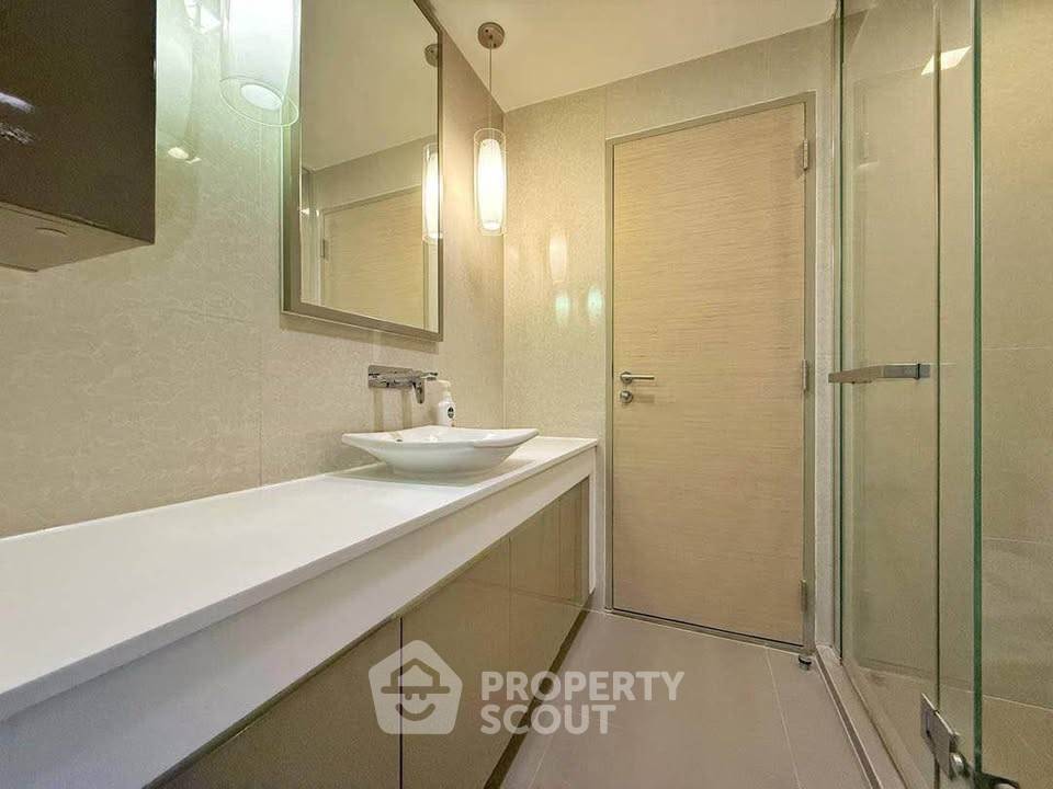 picture 3-BR Condo at LIV @ 49 near BTS Thong Lor (ID 3372055) - 18/20