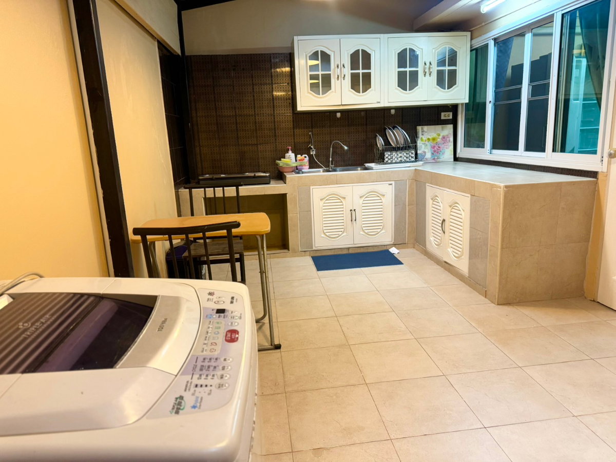 picture Townhome / Home-office for Rent at Royal Nakarin Villa - 30/32