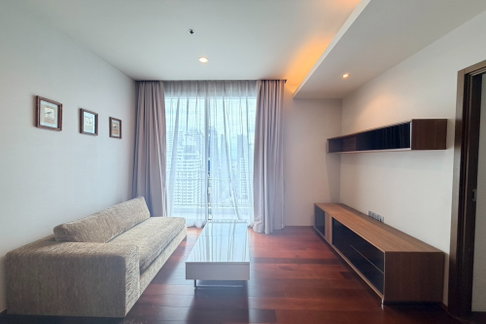 For Rent !! Quattro By Sansiri, 1 bed, 1 bath, big size, high floor 21++, There is a bathtub !! Code C20240100375 furnished, ready to move in📣📣