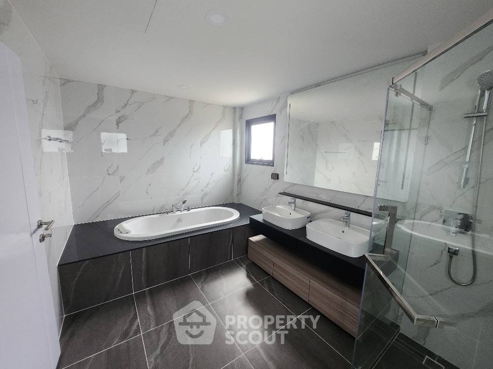รูป บ้าน 4-ห้องนอน ที่ เดอะ ซิตี้ บางนา ใน บางแก้ว (ID 1558831) - รูปที่ 7/9