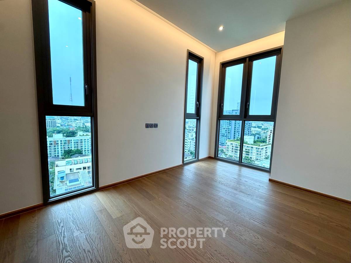 picture 2-BR Condo For Sale At Via Ari, 100m From BTS Ari (ID 3387461) - 2/28