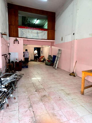 Shophouses for rent วิทยาลัยเสนาธิการทหาร : For Rent At Meng Jai (Huaykwang) - As Is