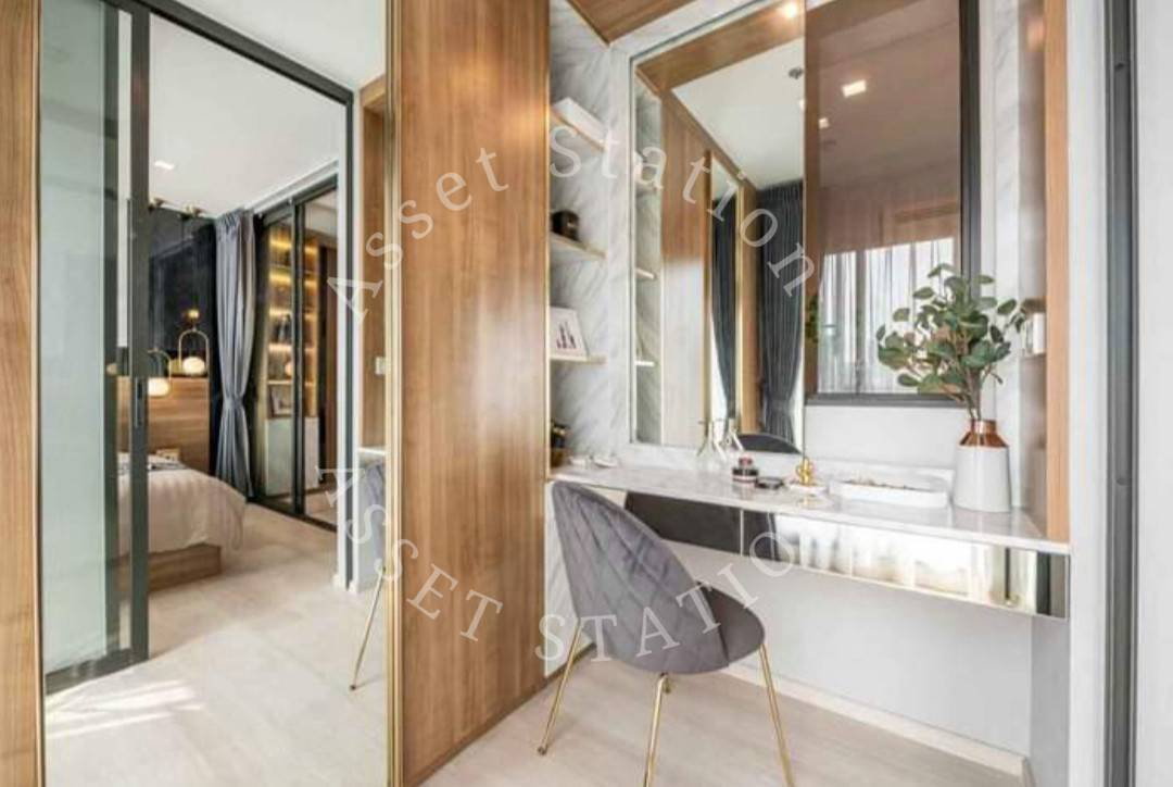 picture Life One Wireless | ð
Near BTS Phloen Chit and Central Chidlom - 17/20