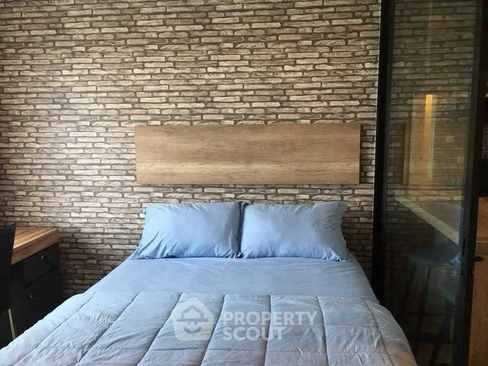 picture 1-BR Condo at Life Asoke near ARL Makkasan (ID 2085524) - 2/12