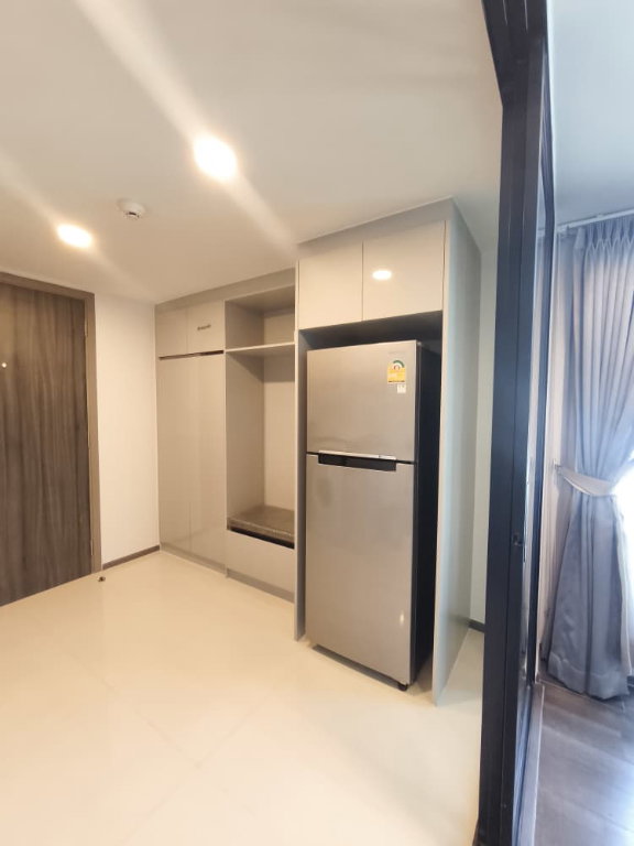 picture Condo for RENT : Knightsbridge Space Rama 9  𝐒𝐢𝐳𝐞 : 41 sqm. Duplex 1 Bed 1 Bath / City View/ Corner   𝐅𝐥𝐨𝐨𝐫 : 21st  ✅Fully furnished - 14/14