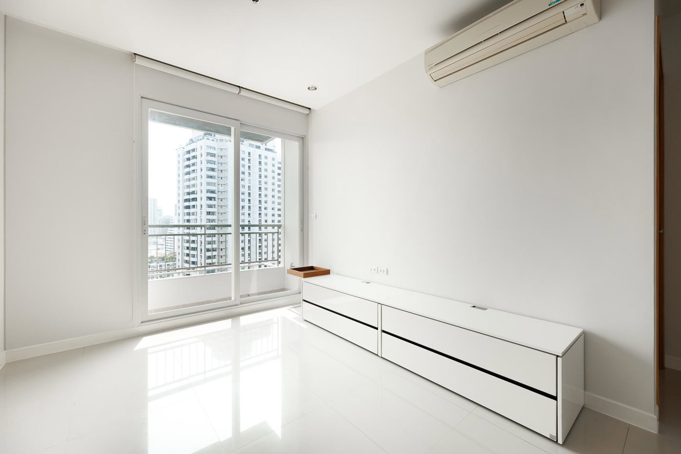 รูป เซอร์เคิล คอนโดมิเนียม 1 bedroom, for sale - รูปที่ 2/15