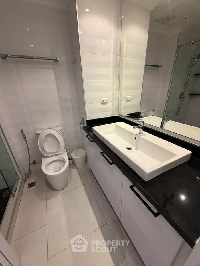 picture Studio Condo at View Talay 3 close to Phratamnak (ID 3386497) - 15/16