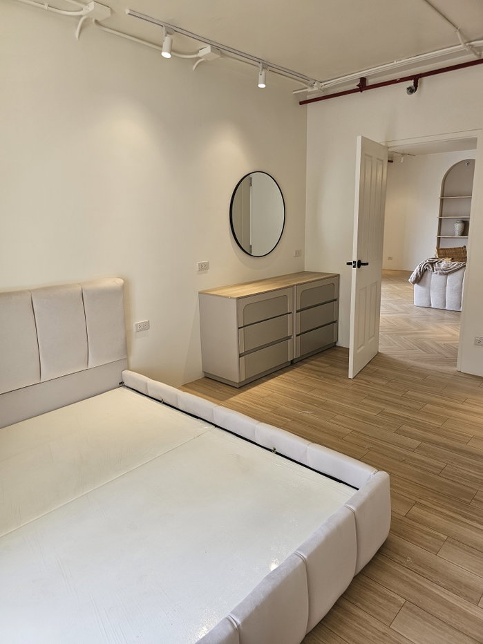 picture Las Colinas 4 bedrooms, for sale - 18/23