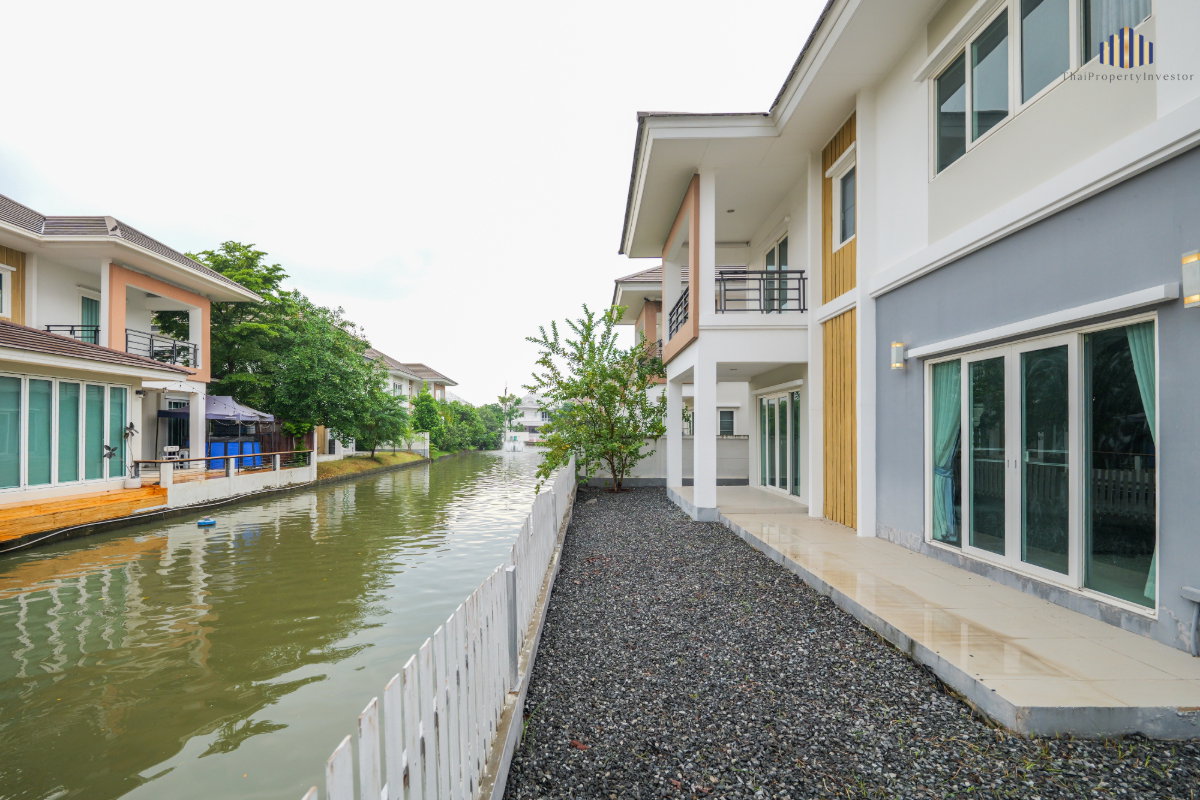 รูป หลังบ้านติดทะเลสาบ! เงียบสงบ ร่มรื่น!! ขายบ้านเดี่ยว เดอะ เลควิลล์ พระราม 2 (The Lake Ville Rama 2) 80.9 ตร.วา ใกล้เซ็นทรัลมหาชัย | #TPI-3500 - รูปที่ 2/19