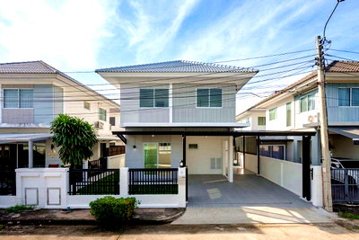 บ้านเดี่ยว เซ็นทรัล พลาซ่า เวสต์เกต : MEE.  จอดรถสบาย ๆ  หน้าบ้านไม่ชนใคร  #หมู่บ้าน เพอร์เฟค พาร์ค พระราม 5 – บางใหญ่   ใกล้เซ็นทรัล เวสเกต