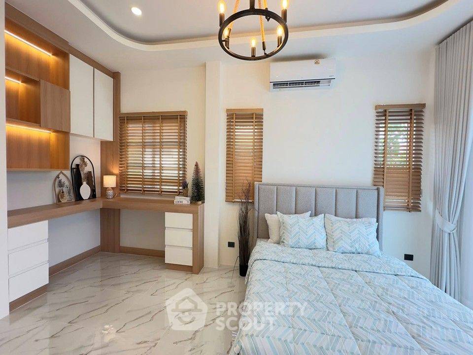 รูป บ้าน 4 ห้องนอน ขนาด 338 ตร.ม. หมู่บ้าน Sirisa 12 Village พัทยาตะวันออก (ID 3387254) - รูปที่ 18/25