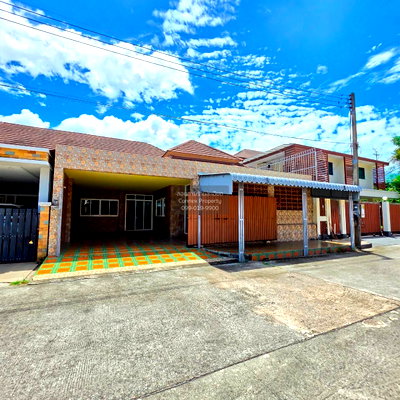 Townhouses for sale Muang Phuket Phuket : For Sale Townhouse/Townhome  , Chaofah Garden Home 5 Wang Thalang , Wichit , Mueang Phuket , Phuket , CX-180035 ✅ Live chat with us ADD LINE @connexproperty ✅