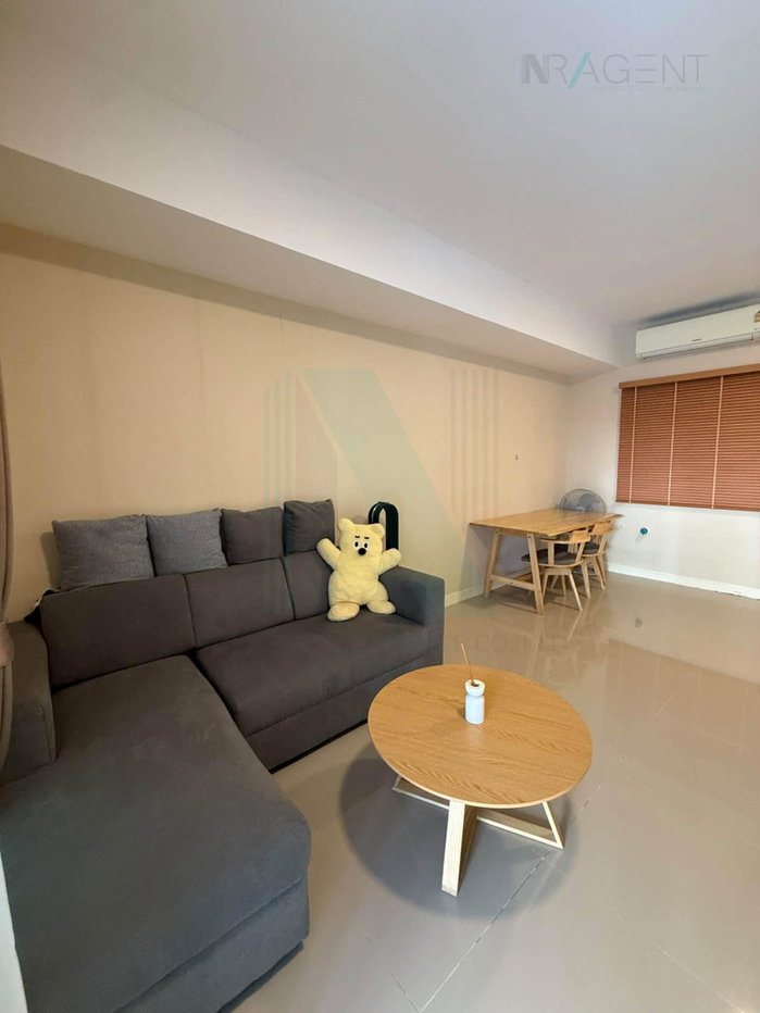 รูป ให้เช่าทาวน์เฮาส์ 2 ชั้น พลีโน่ บางนา - วงแหวน 3 ห้องนอน 2 ห้องน้ำ - รูปที่ 1/8