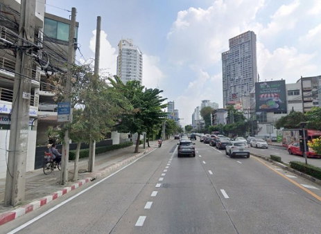 รูป ขายบ้านเดี่ยว 2 ชั้น ย่านลาดพร้าวตอนต้น ใกล้ MRT ลาดพร้าว เพียง 220 เมตร  - รูปที่ 2/4