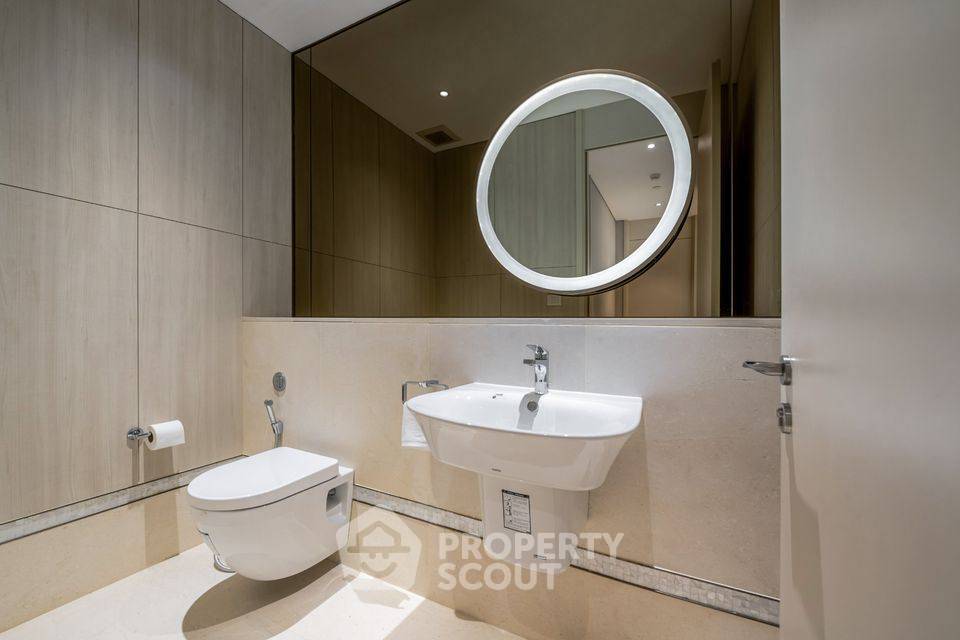 picture Spacious 2-BR 126 Sqm At Baan Sindhorn Near BTS Ratchadamri (ID 3387263) - 16/17