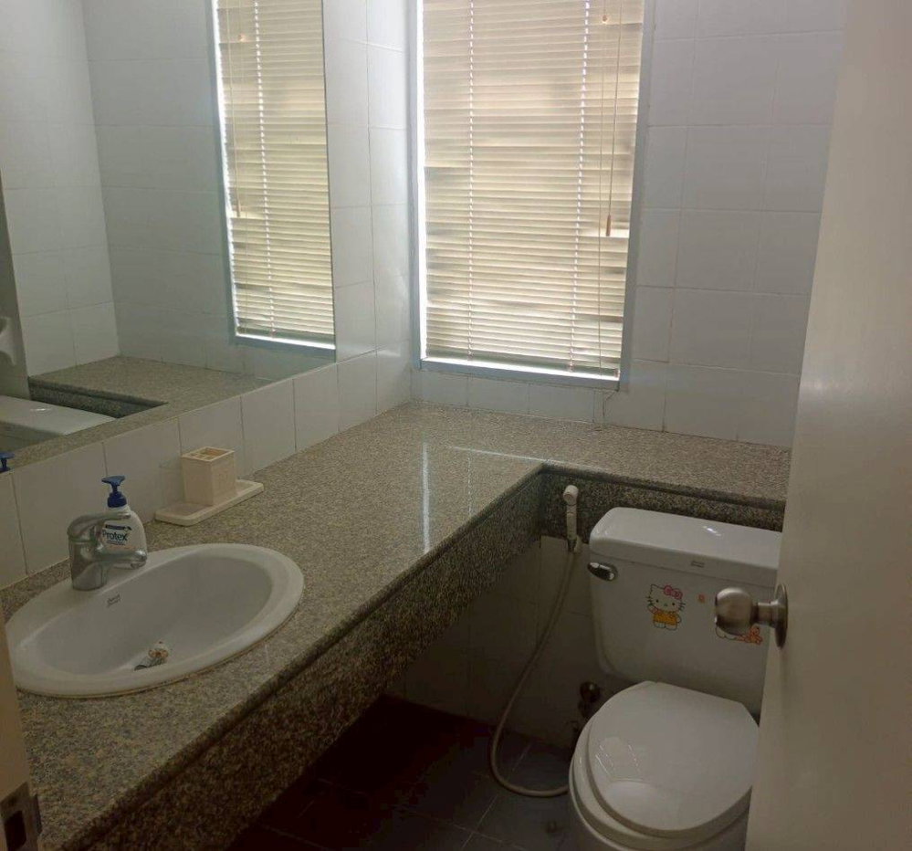 รูป LTHC13523OP - SPECIAL PRICE! Bangkok Garden Condo For Sale | 100 Sq.m. | 2 Beds | 2 Baths | Near BTS Chong Nonsi | ONLY THB 7.5M - รูปที่ 10/15