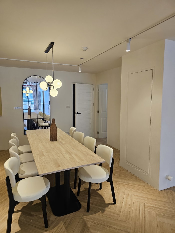 picture Las Colinas 4 bedrooms, for sale - 10/23