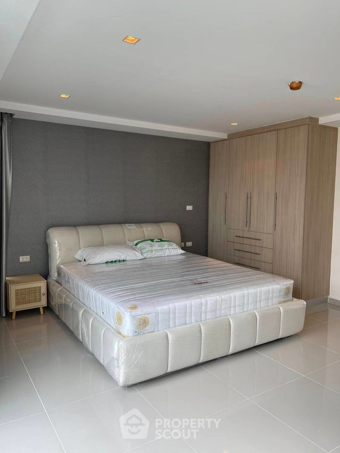 รูป คอนโด 2-ห้องนอน ที่ โนวา โอเชี่ยน วิว ใกล้ ถนนพระตำหนัก พัทยา (ID 1936750) - รูปที่ 2/4