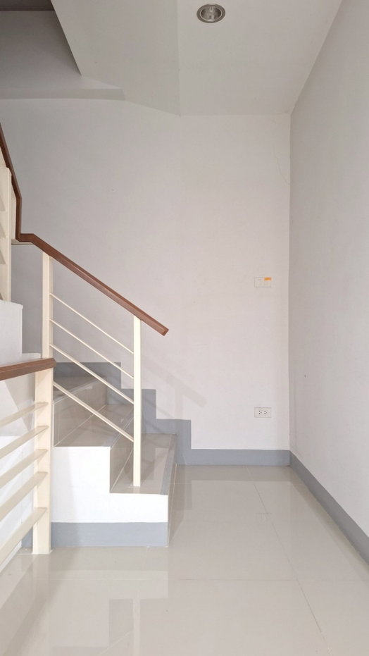 รูป ให้เช่าอาคารพาณิชย์ทำเลดี ใกล้โรงเรียนวารี ใกล้ 89 พลาซ่า ขนาด 3 นอน 4 น้ำ 2 จอด 🏷 17,000 บาท/ เดือน อยู่อาศัย ทำธุรกิจร้านกาแฟ ร้านอาหาร อื่นๆ - รูปที่ 28/45