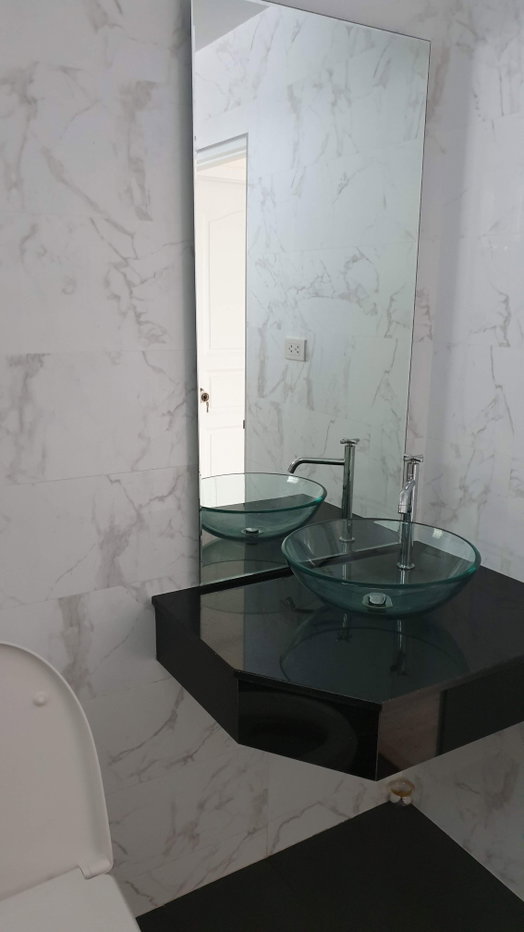 picture Le Premier 1 2 bedrooms, for rent - 11/13