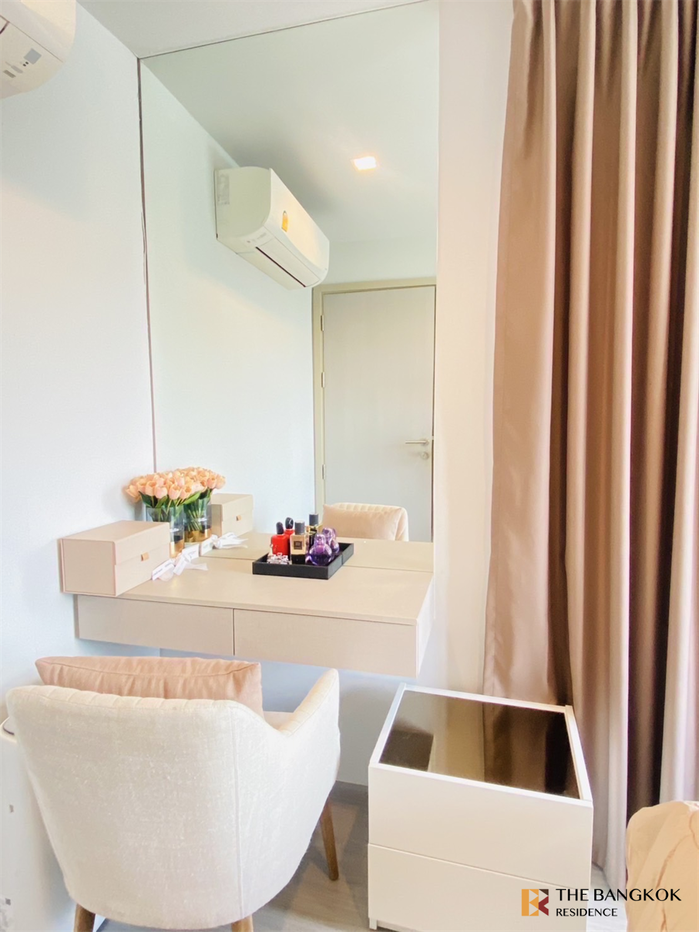 picture Life Ladprao near BTS Ha Yaek Lat Phrao Move-in Ready, Just Bring Your Stuff - 1/10