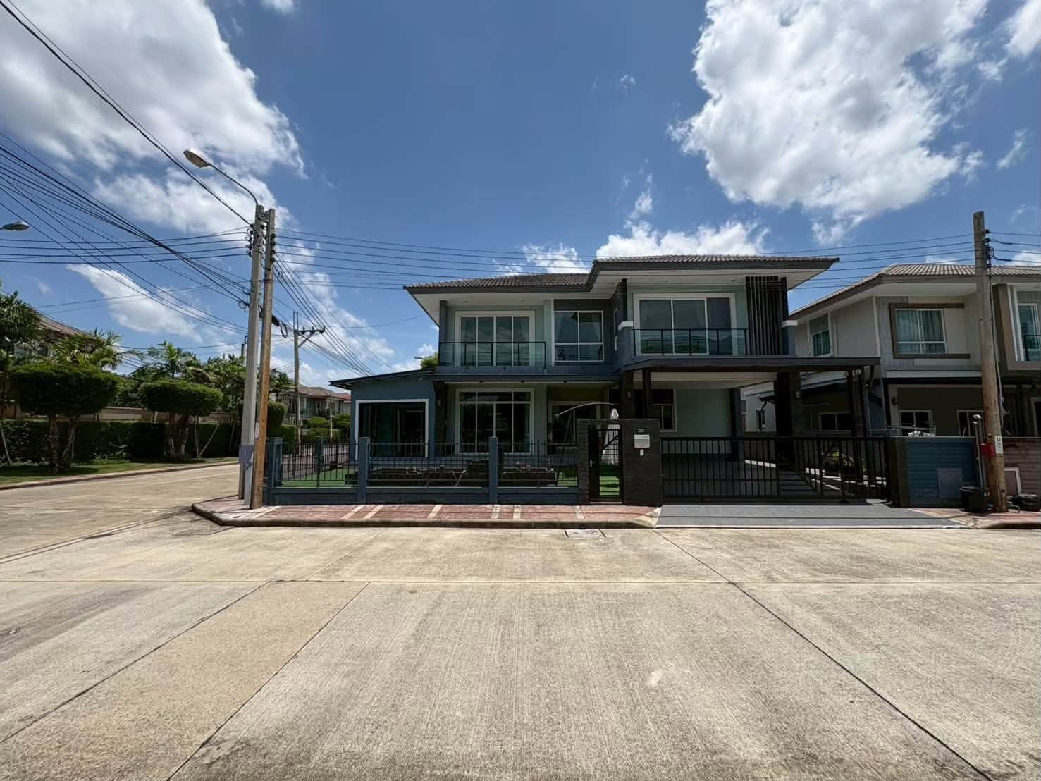 ขายบ้านเดี่ยว 3 ห้องนอน 284 ตร.ว. เดอะ แพลนท์ เอ็กซ์คลูซีค สรงประภา - แจ้งวัฒนะ