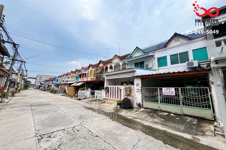ขายทาวน์โฮม 2 ห้องนอน 17.5 ตร.ว. เขตสะพานสูง
