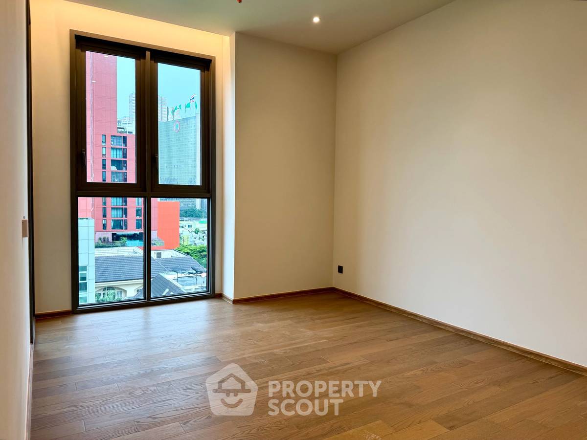 picture 2-BR Condo For Sale At Via Ari, 100m From BTS Ari (ID 3387461) - 26/28