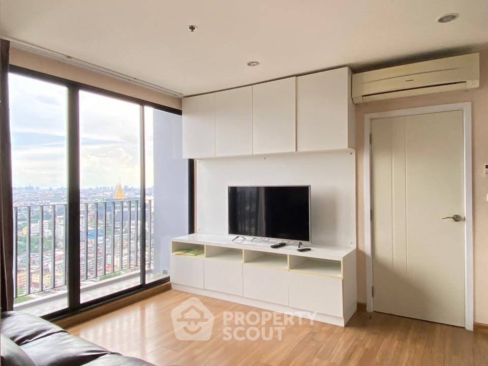 picture 37th-Floor 2-BR At The Tree Interchange Near MRT Bang Pho (ID 3387434) - 3/10