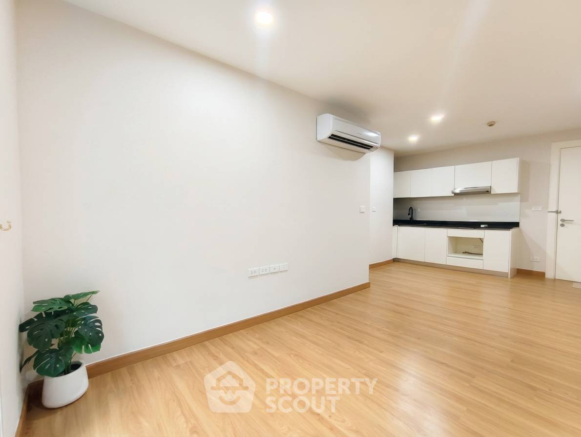 รูป คอนโด 1-ห้องนอน ที่ โว๊ค สุขุมวิท16 คอนโดมิเนียม ใกล้ MRT ศูนย์การประชุมแห่งชาติสิริกิติ์ (ID 3387722) - รูปที่ 3/13