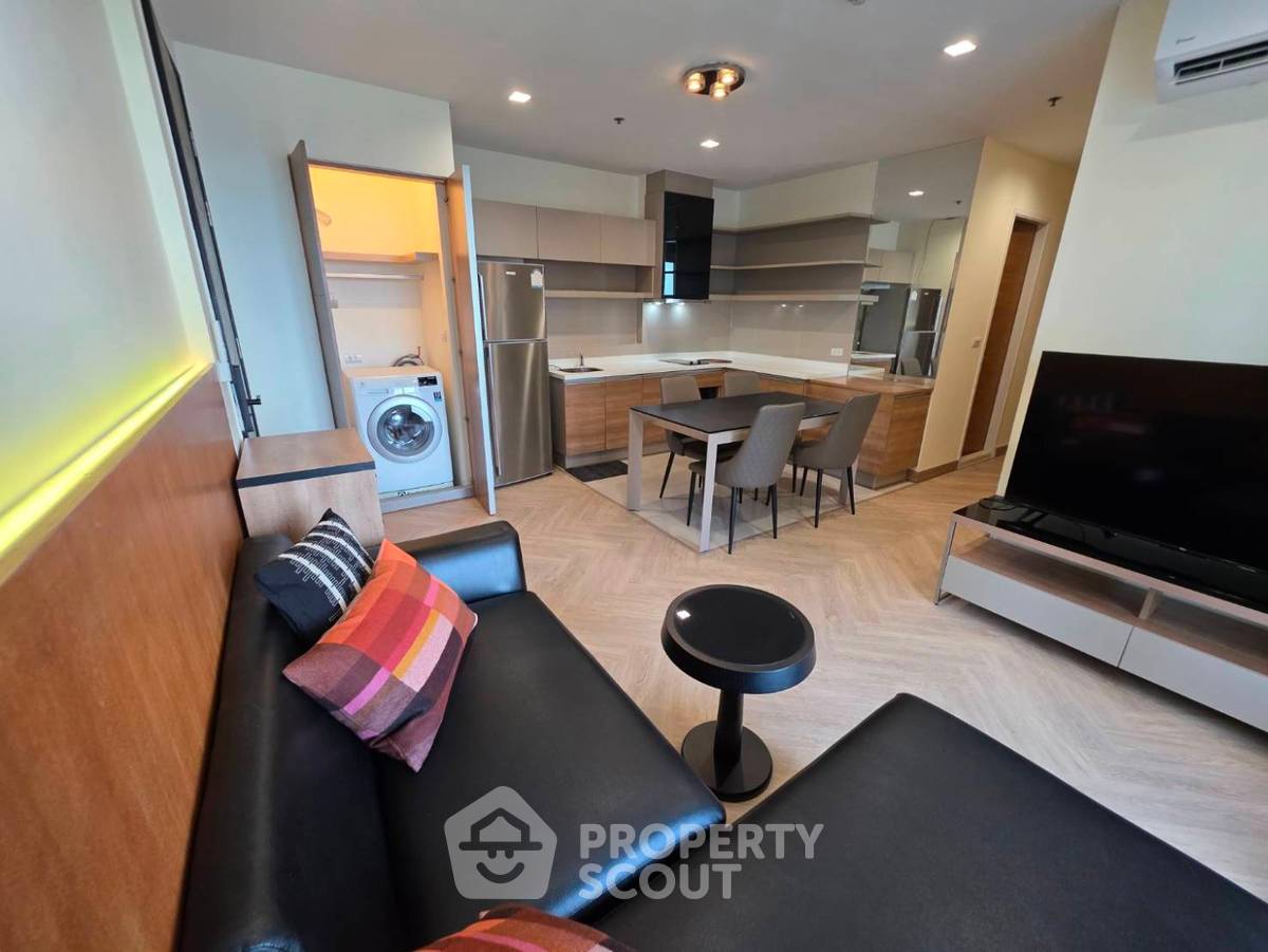 picture 27th-Floor 2-BR Condo At Rhythm Sukhumvit 50 Near BTS On Nut (ID 3387343) - 15/15