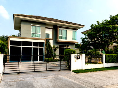 Houses for rent Samut Prakarn : For Rent 50,000 THBDetached House Full Finished Renovation at The TurstPhraek Sa