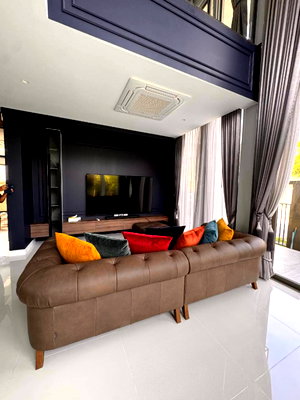 ขายบ้านเดี่ยว : ขายบ้านหรูหลังมุม 83 ตร.ว. เดอะ เวเลอร์ รามอินทรา 62 (THE VALOR Ramintra 62) 3 นอน 4 น้ำ ใกล้รถไฟฟ้าสายสีชมพู