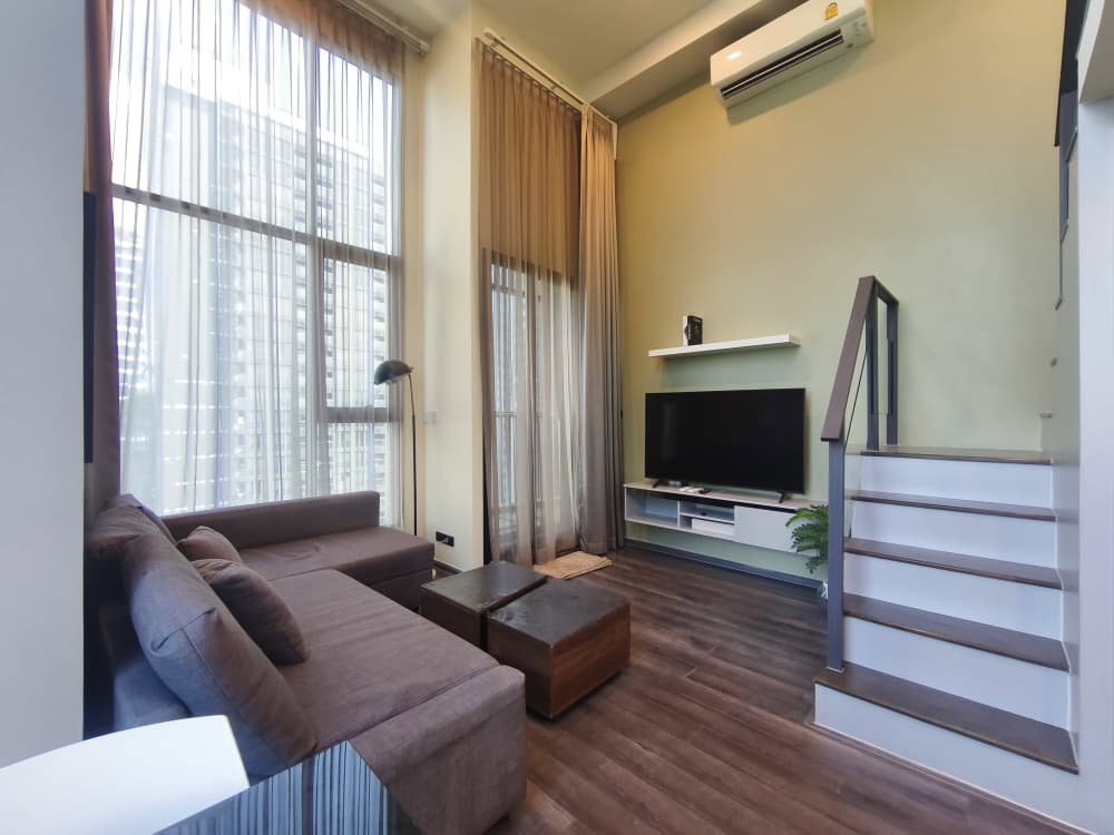 picture Condo for RENT : Knightsbridge Space Rama 9  𝐒𝐢𝐳𝐞 : 41 sqm. Duplex 1 Bed 1 Bath / City View  𝐅𝐥𝐨𝐨𝐫 : 20th  ✅Fully furnished - 4/14