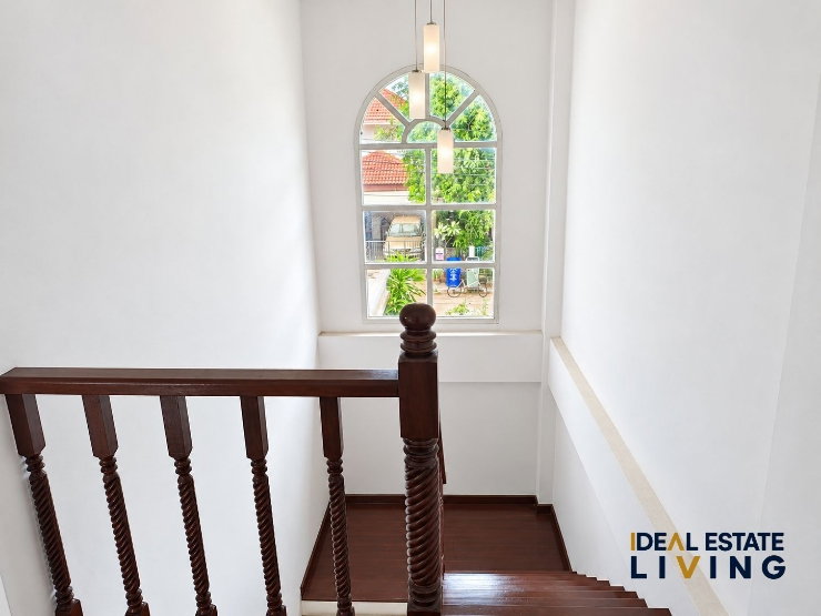 picture 4-Bedroom Detached House for Sale at Orchid Villa, Bangna Km.24 | Corner Plot | Water View | THB 3.2M - 9/19