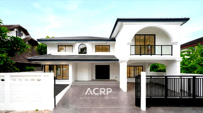 Houses for sale Bangkok : Rare Find! Newly Renovated Detached House in Bangna–Trad, Near BTS Bang Na