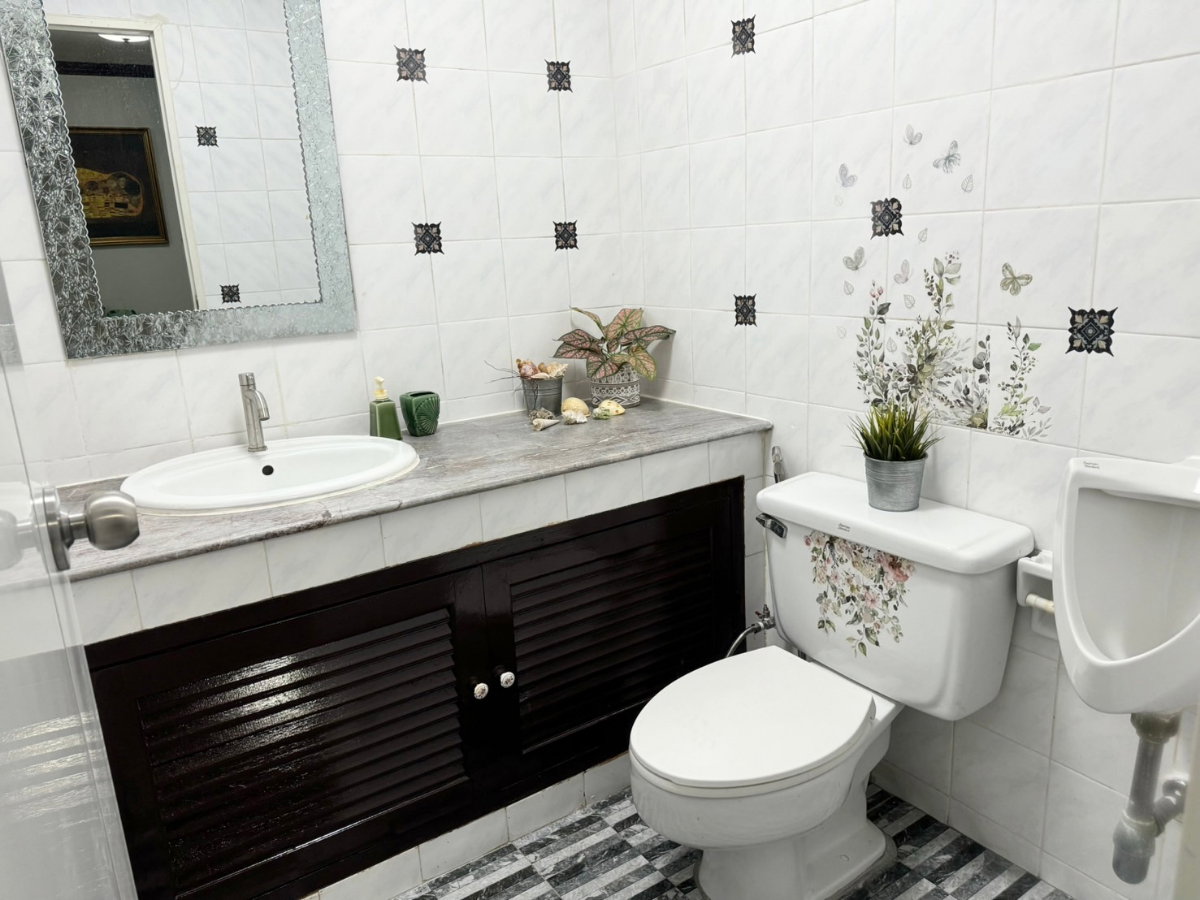 picture Townhome / Home-office for Rent at Royal Nakarin Villa - 10/32