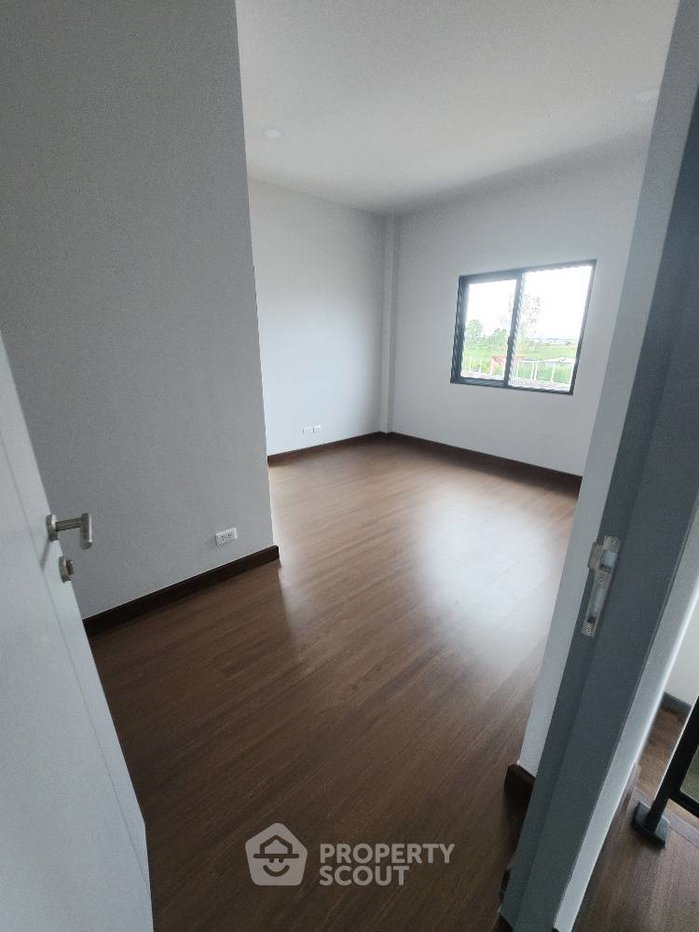 รูป บ้าน 4-ห้องนอน ที่ เดอะ ซิตี้ บางนา ใน บางแก้ว (ID 1558831) - รูปที่ 9/9