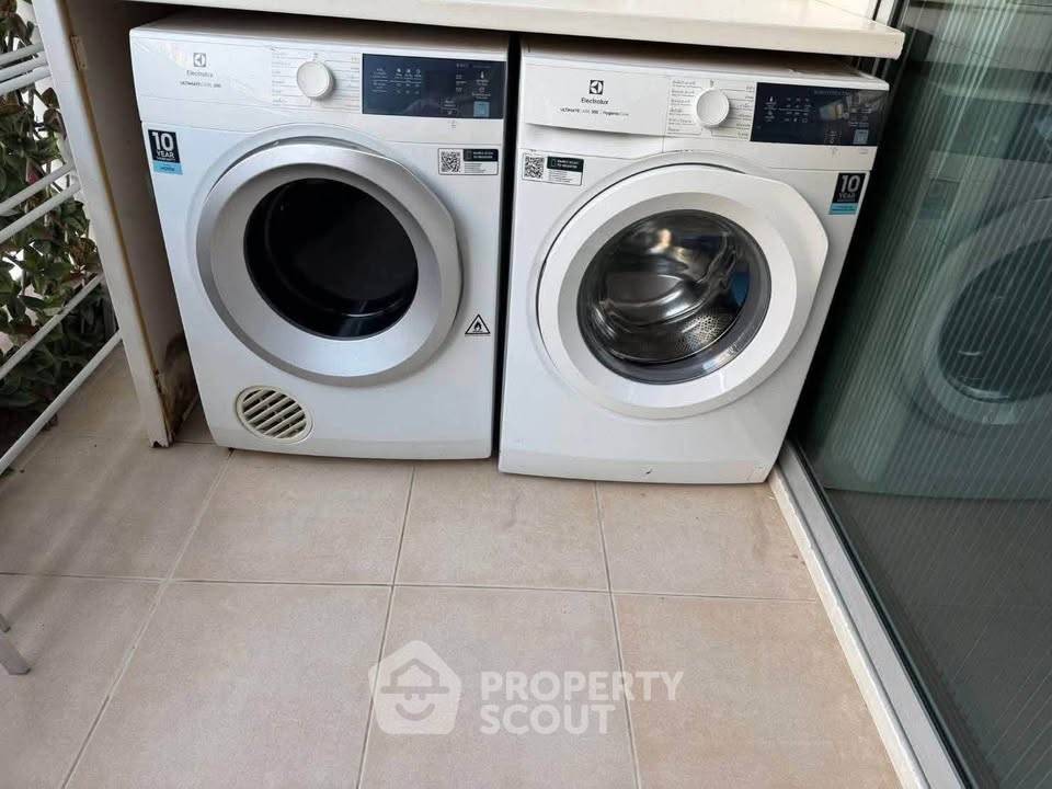 picture 97 Sqm 2-BR Condo At Regent Pratumnak Condominium (ID 3386543) - 9/18
