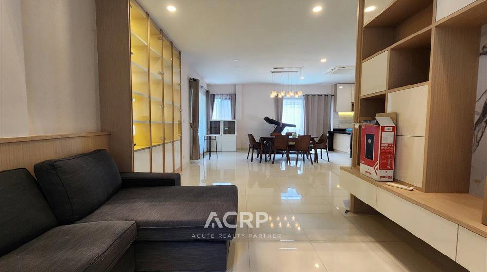 รูป ขายบ้านเดี่ยวหรู The City บางนา กม.7 ใกล้ MEGA Bangna - รูปที่ 11/24